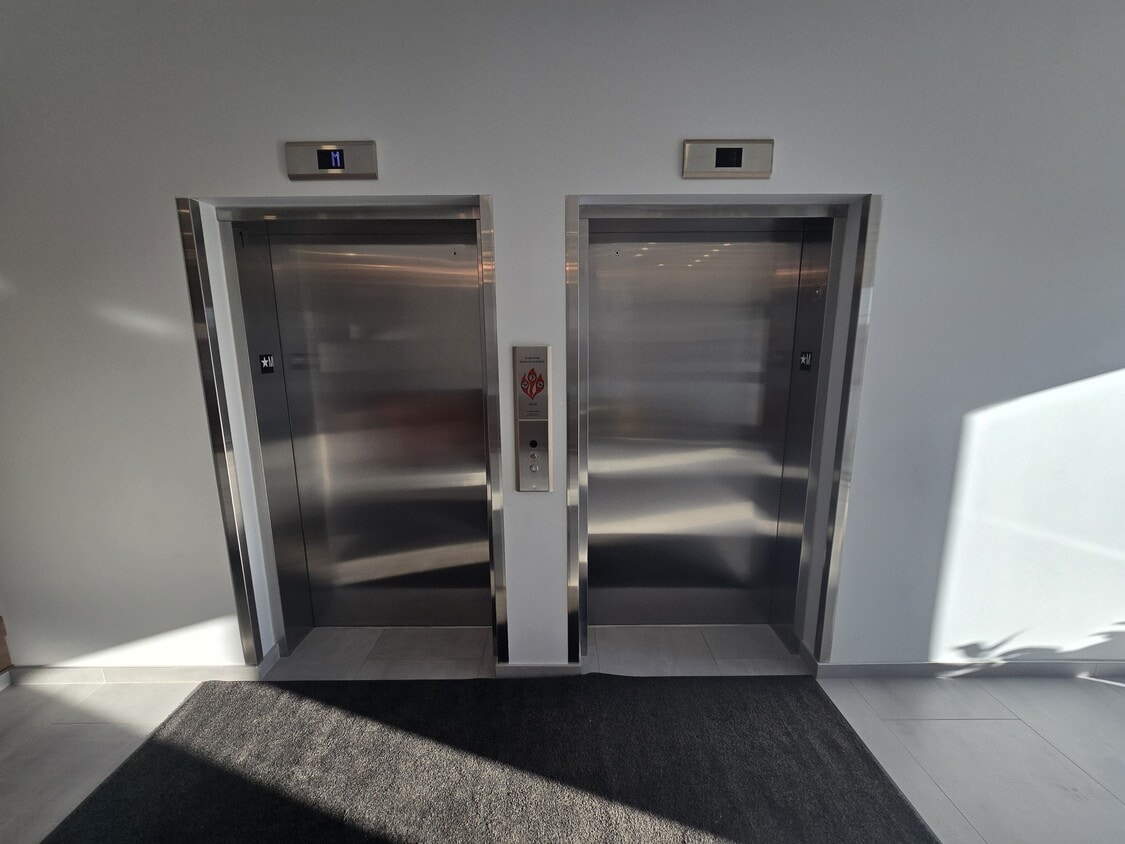 Photo du bâtiment - 420 Chrislind St