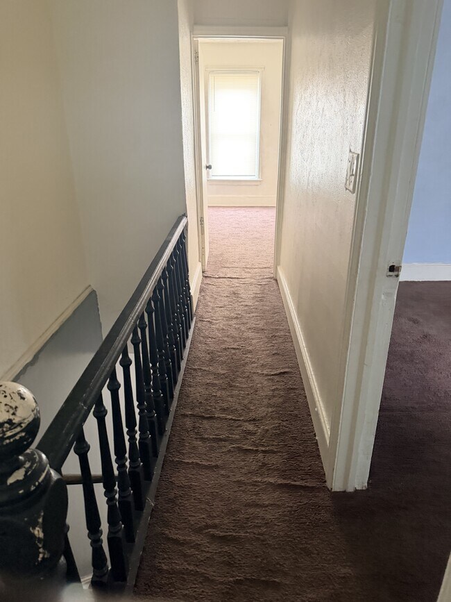 Foto del edificio - 1813 W 3rd St