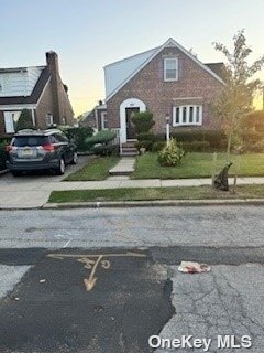 Primary Photo - 108 Roberta St
