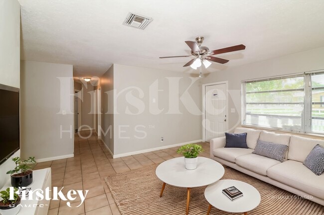 Foto del edificio - 161 NE 20th St