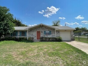 Building Photo - 2102 El Dorado Dr
