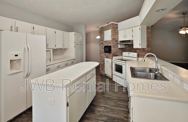 Foto del edificio - 3208 Turtle Creek Rd