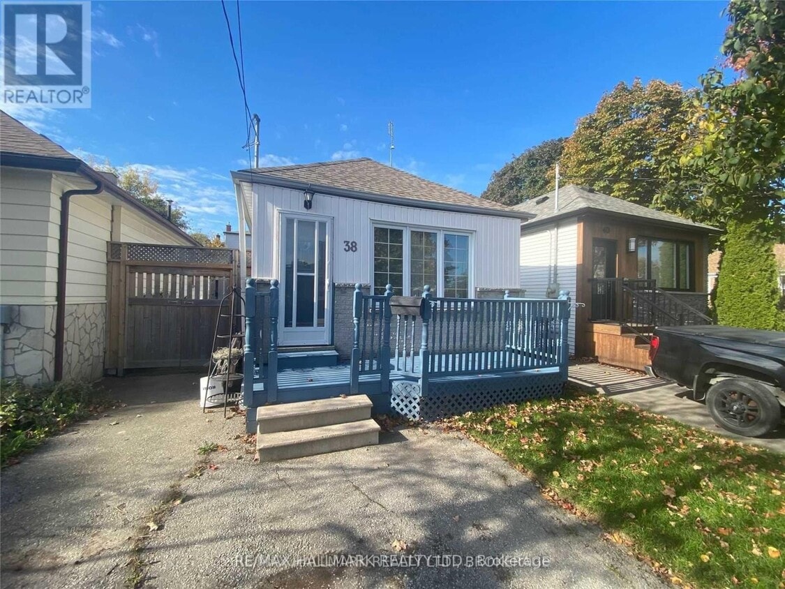 Primary Photo - 38 Milton St