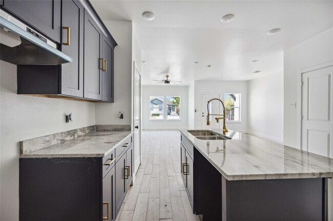 Foto del edificio - 5122 Southwind St