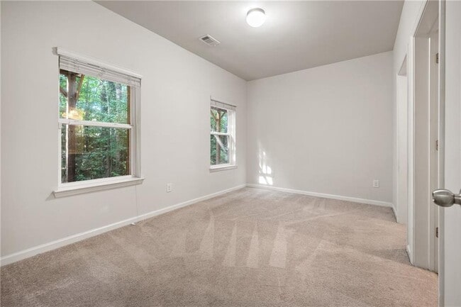 Building Photo - 2163 Pebble Beach Dr