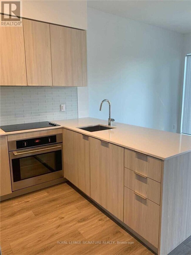 Photo du bâtiment - 20 Tubman Ave