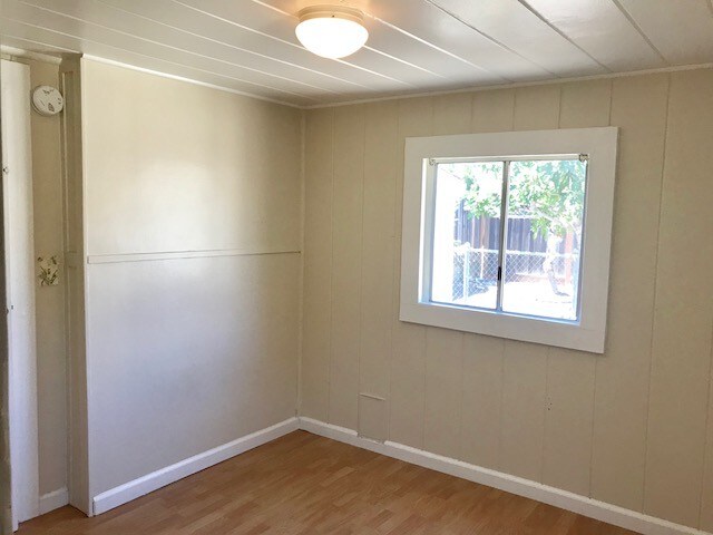 Building Photo - 1439 Market St