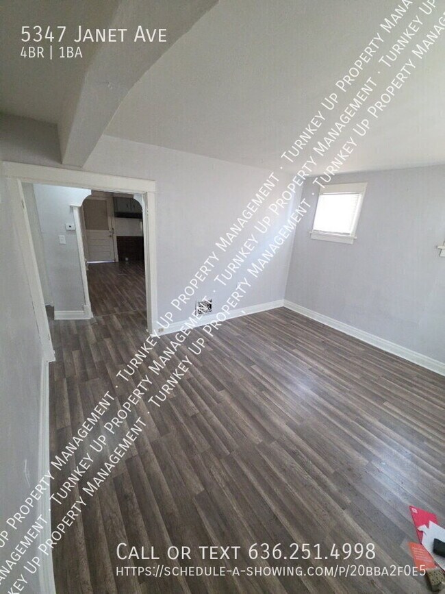 Building Photo - 5347 Janet Ave