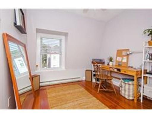 Foto del edificio - 539 E 4th St