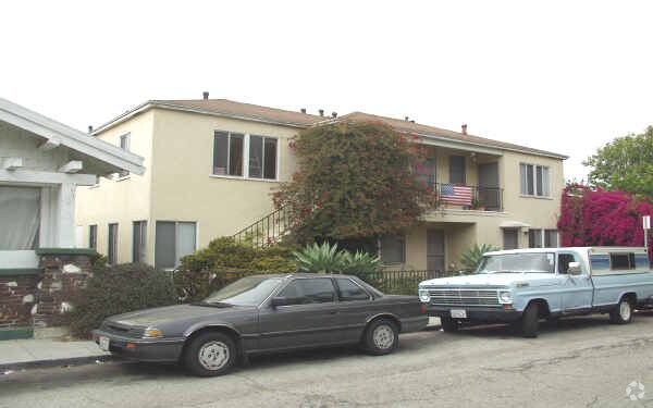 Foto principal - 113 Clubhouse Ave