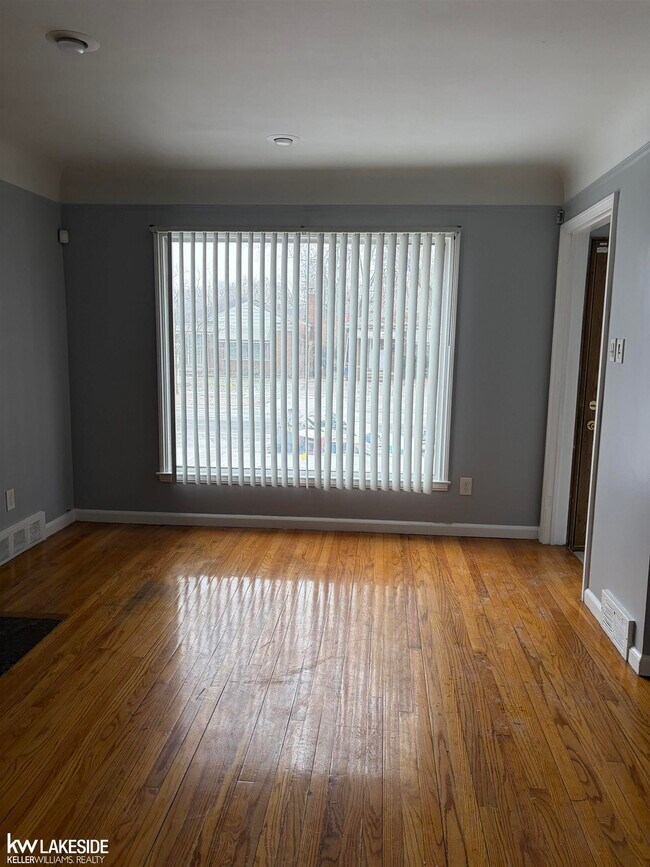 Foto del edificio - 9539 Beaverland St