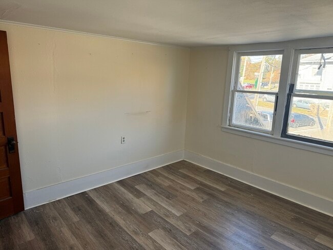 Foto del edificio - 10 E Church St