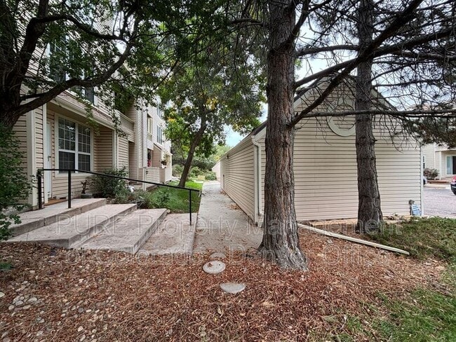 Photo - 965 S Miller St Apartment