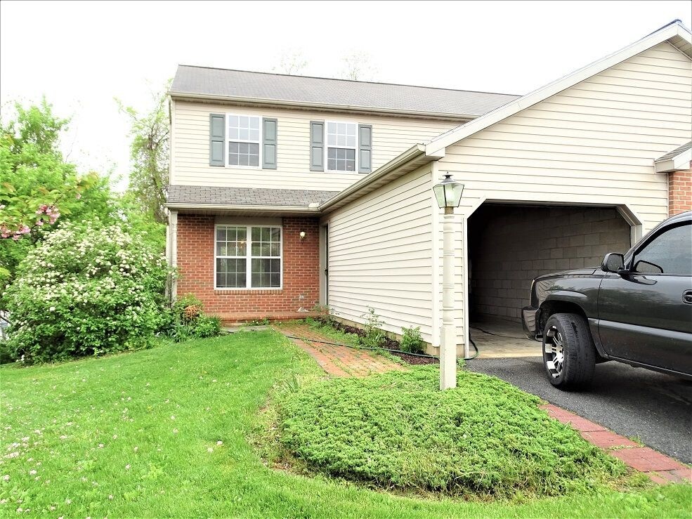 197 Mortar Ln, Ephrata, PA 17522 Apartment for Rent in Ephrata, PA