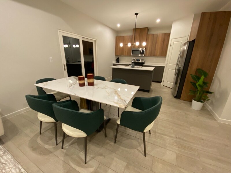 Foto principal - 3412 Duke Ave