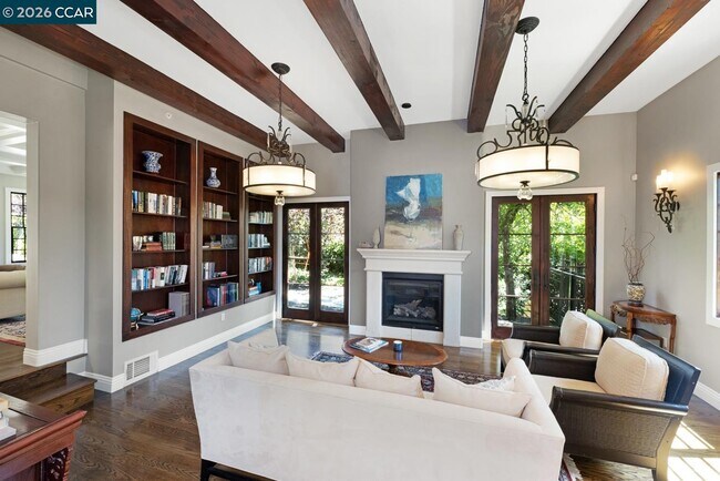 Foto del edificio - 3898 Happy Valley Rd