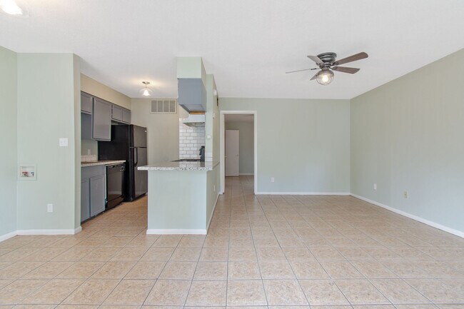 Foto del edificio - 705 Turner St