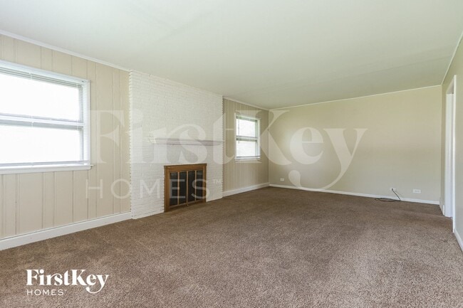 Building Photo - 544 N Aldine St