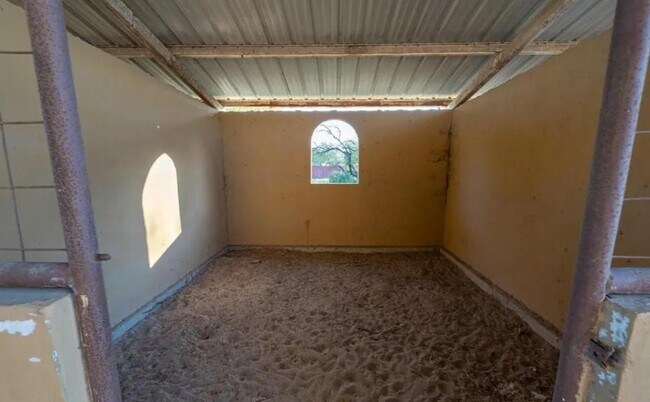 Foto del edificio - 10680 La Homa Rd