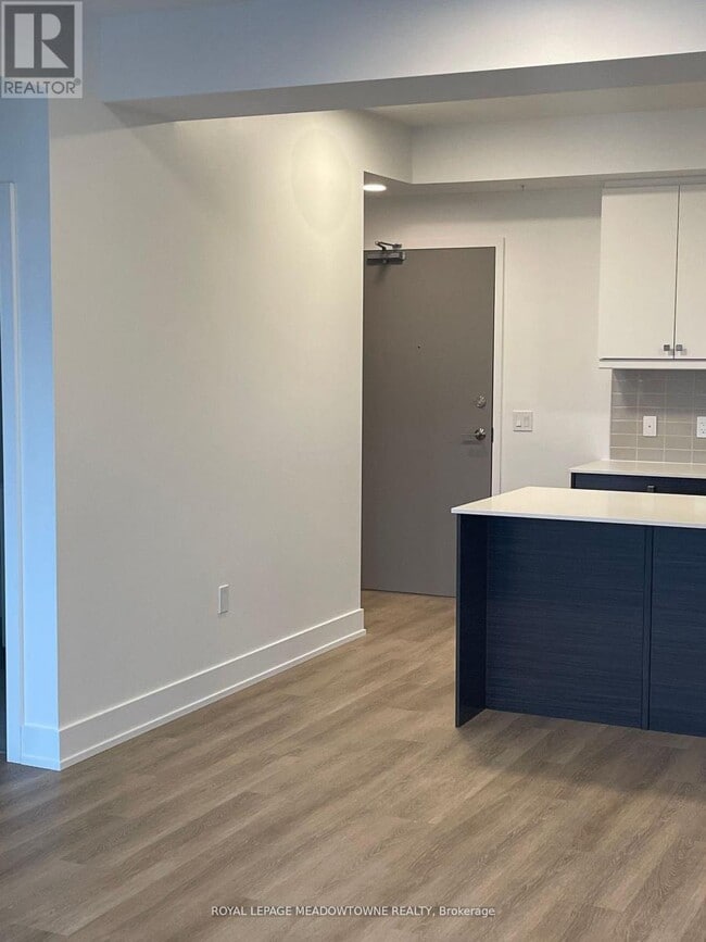 Photo du bâtiment - 19 West Street N