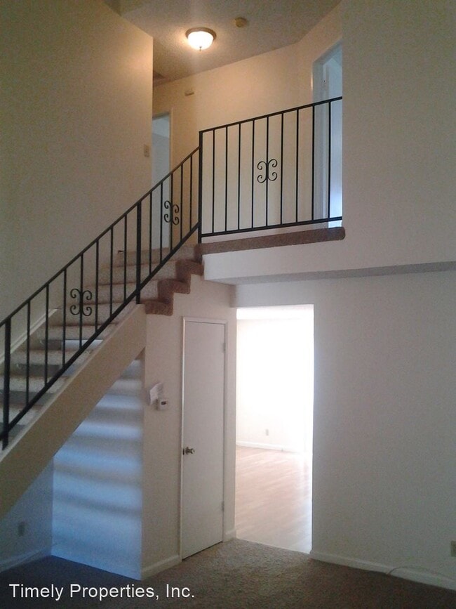 Building Photo - 4 br, 3 bath House - 244 Firelight Ct