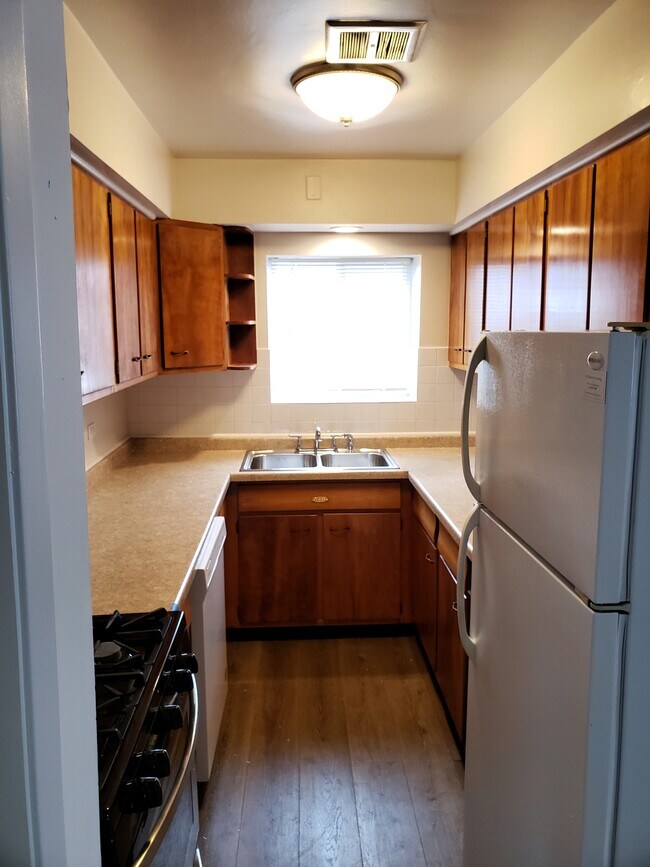 72517259 Lawrence 72517259 W Lawrence Ave Harwood Heights, IL