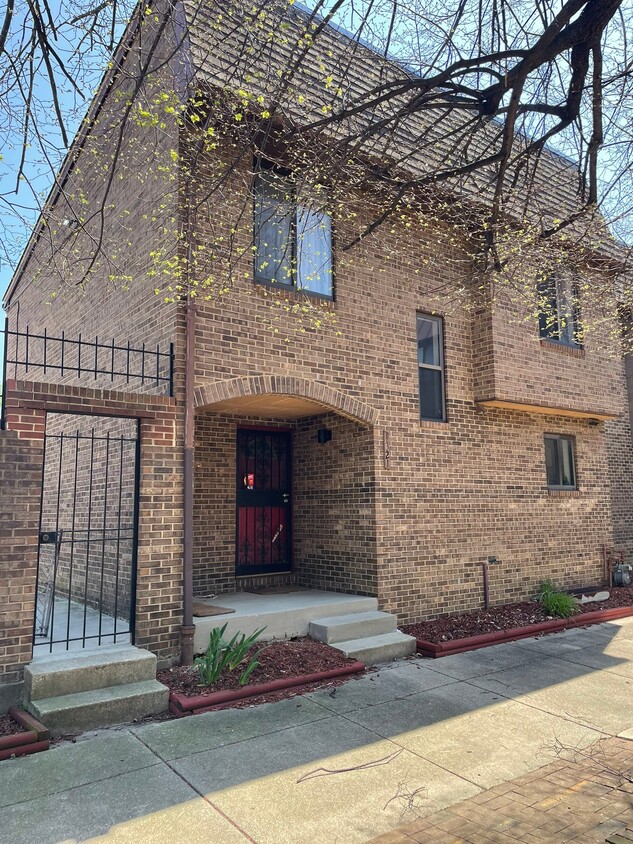 Photo - 1321 I St NE (Washington, DC)