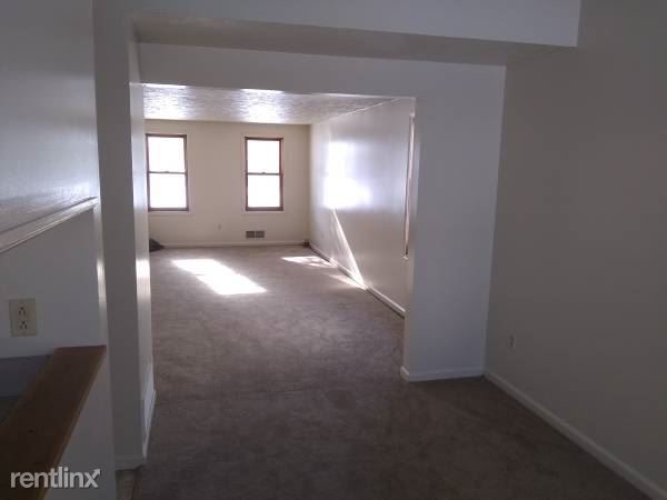 Building Photo - 3 br, 1 bath House - 62 Waverly Pl