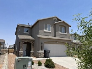 Building Photo - 15117 Design Ct