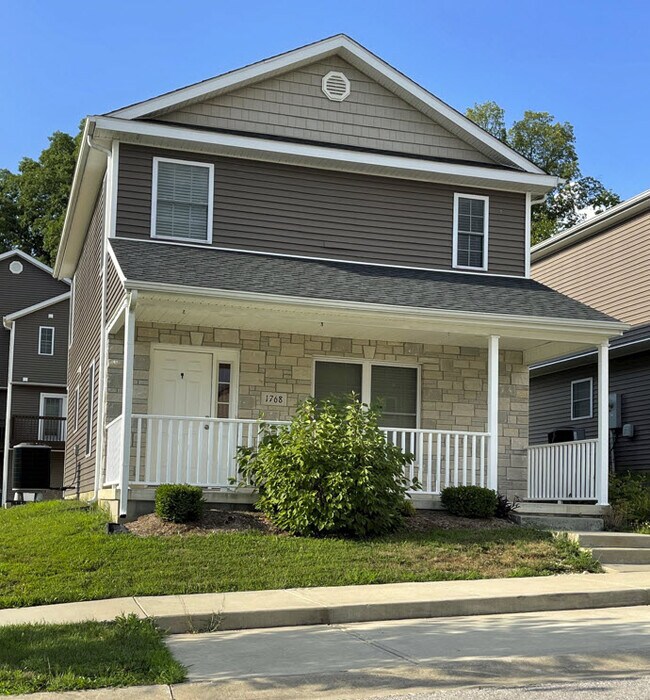 Foto del edificio - 1768 W Countryside Ln