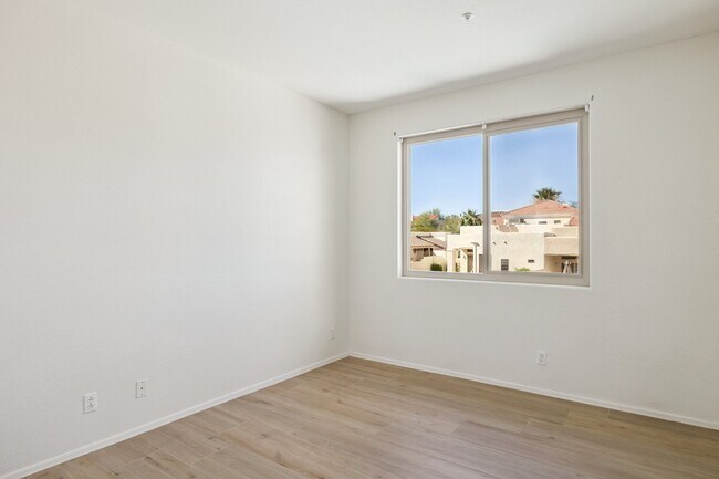 Building Photo - 13826 N Saguaro Blvd