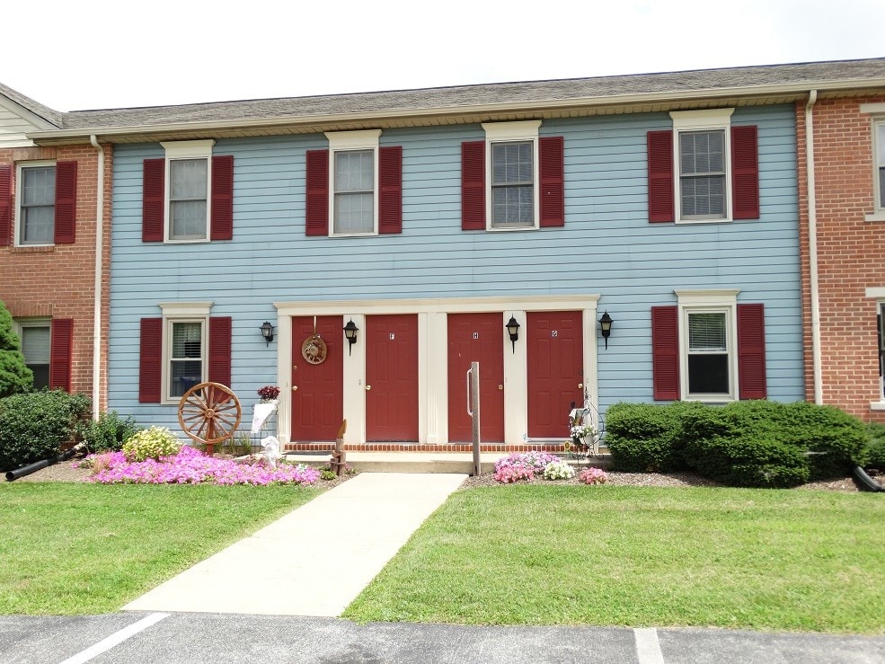 Primary Photo - 205 Miller Rd