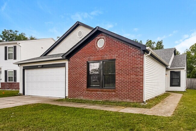 Building Photo - 8835 Youngs Creek Ln