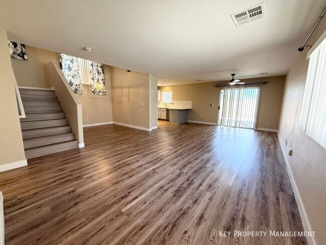 Foto del edificio - 2613 Pinerock St