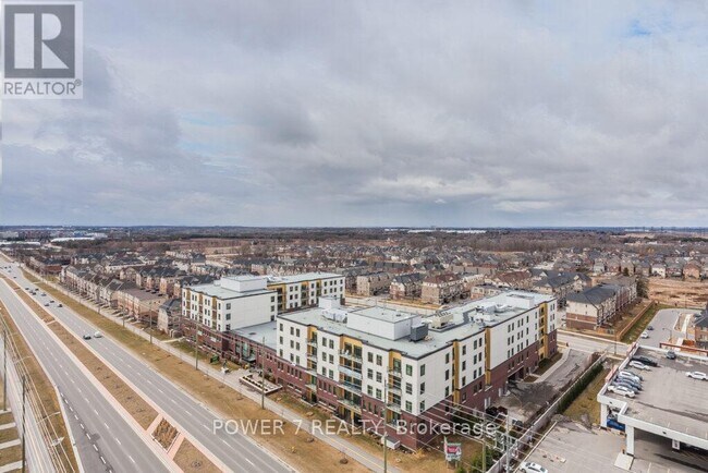 Building Photo - 2545-2545 Simcoe St N