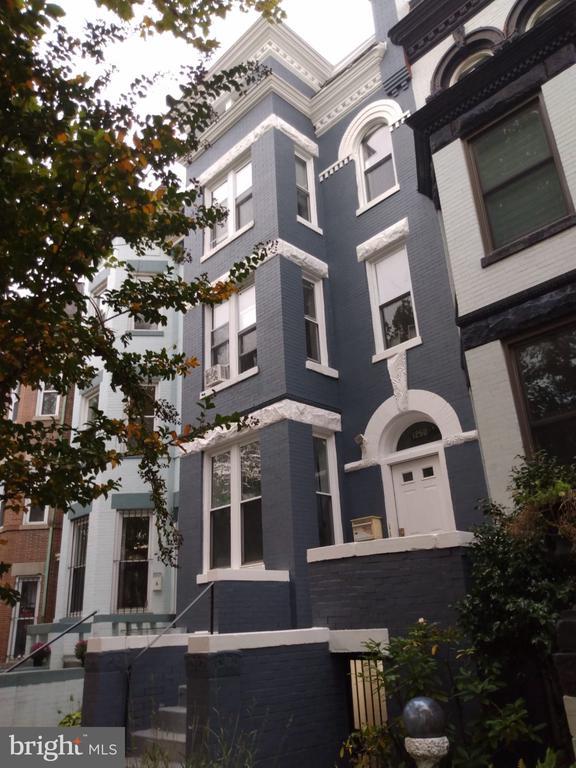 Building Photo - 1250 Columbia Rd NW