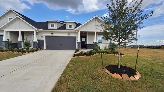 Foto del edificio - 2331 Birch View Ln