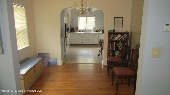 Foto del edificio - 393 Albany Ave
