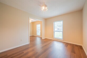 Building Photo - 9202 Benning Dr