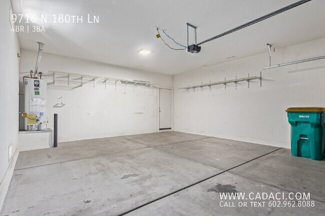 Foto del edificio - 9716 N 180th Ln