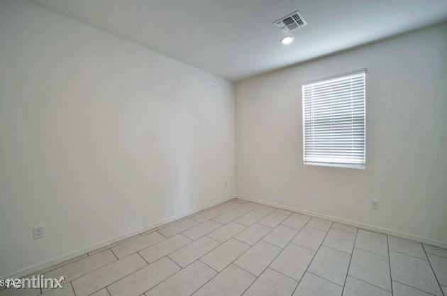 Building Photo - 4 br, 3 bath House - 8599 W Jackdaw Ct