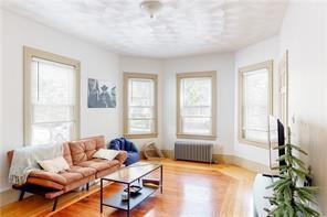 Foto del edificio - 226-226 Pleasant St