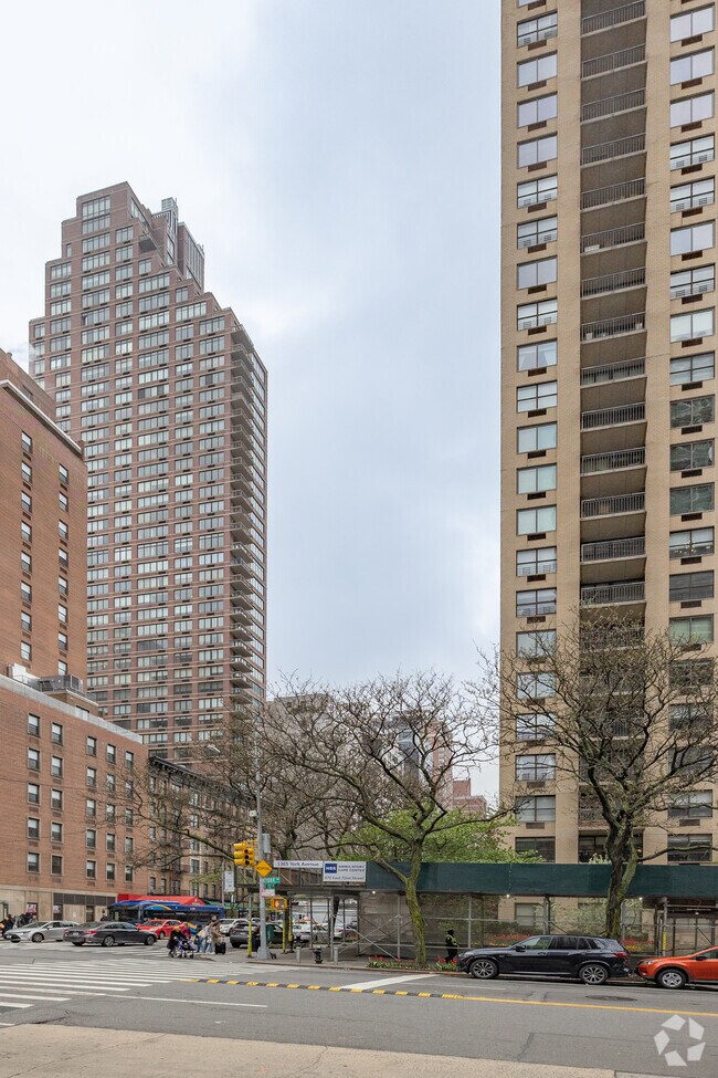 Foto del edificio - The Oxford on 72nd Street