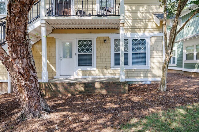 Foto del edificio - Cottage One-story Condo - Lease through July