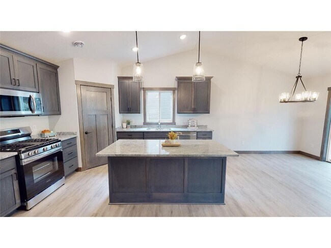 Foto del edificio - 11744 Kings Ln