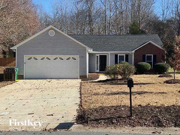 Primary Photo - 109 W Bank Dr