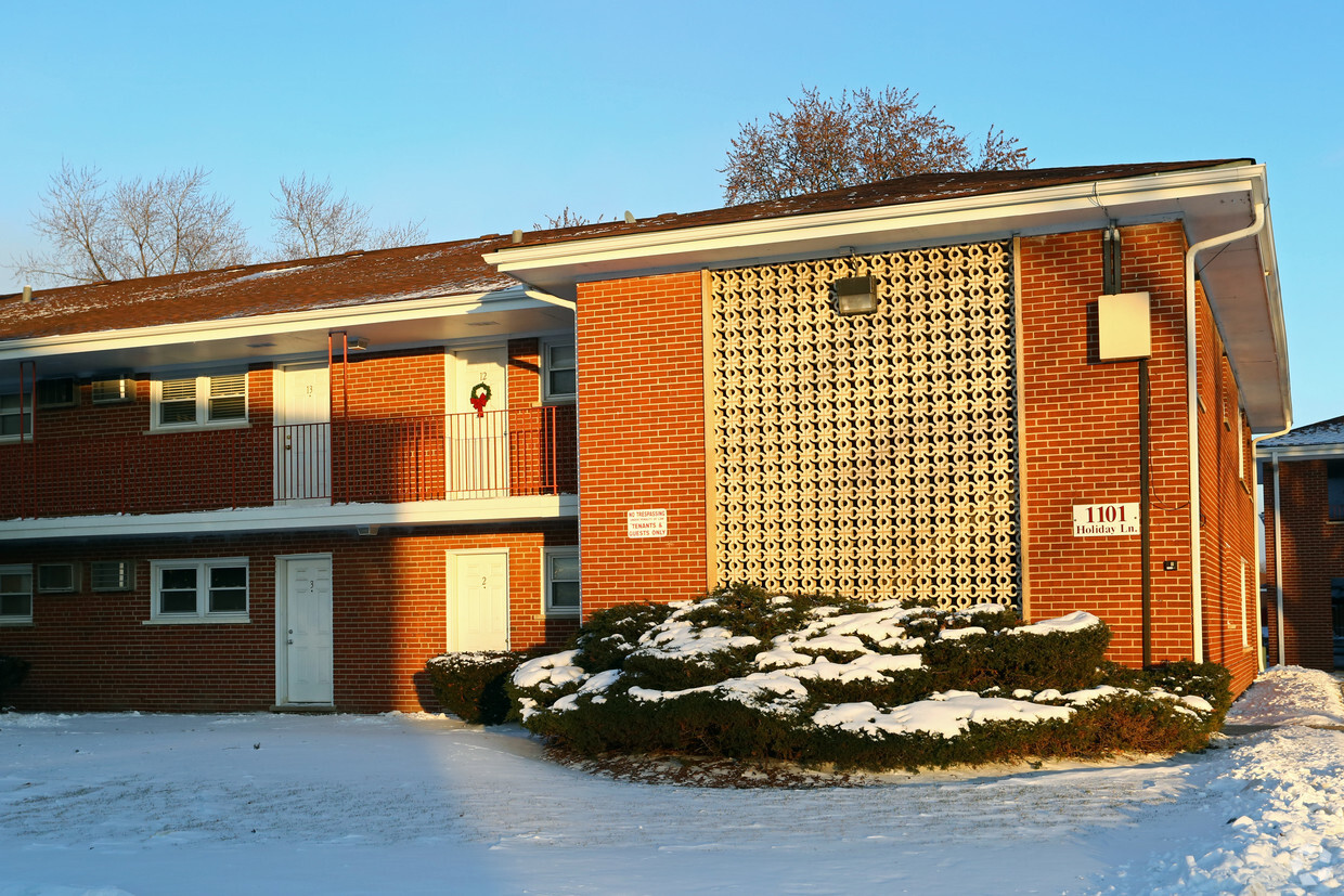 Foto del edificio - Holiday Lane Condominiums