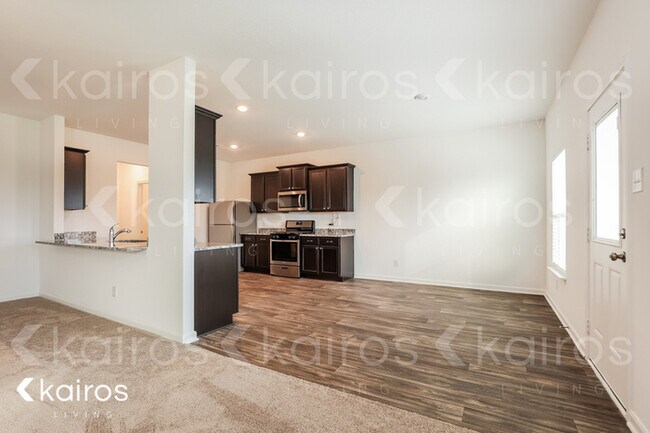 Foto del edificio - 938 Shady Brook