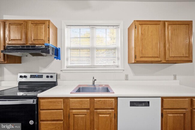 Foto del edificio - 4040 Concord Rd