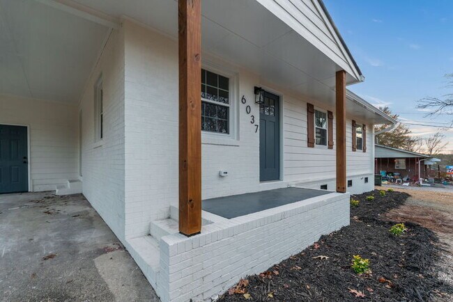 Foto del edificio - 6037 Dahlgren Ave